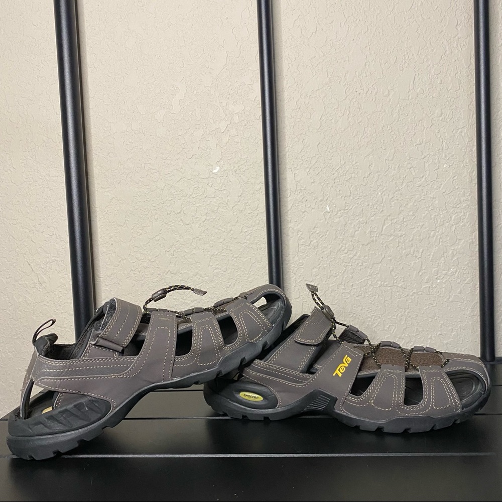 Mens Teva shocpad Gladiator Hiking Sandals-Size-11